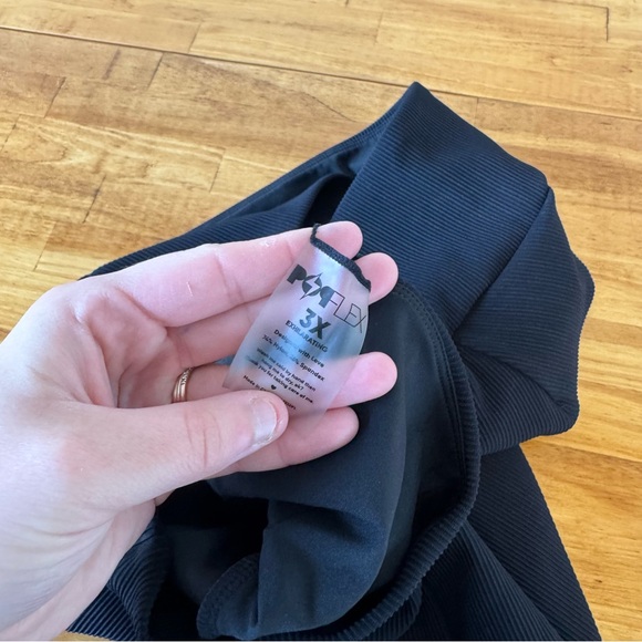 POPFLEX Black Bikini Bottom - Picture 6 of 6